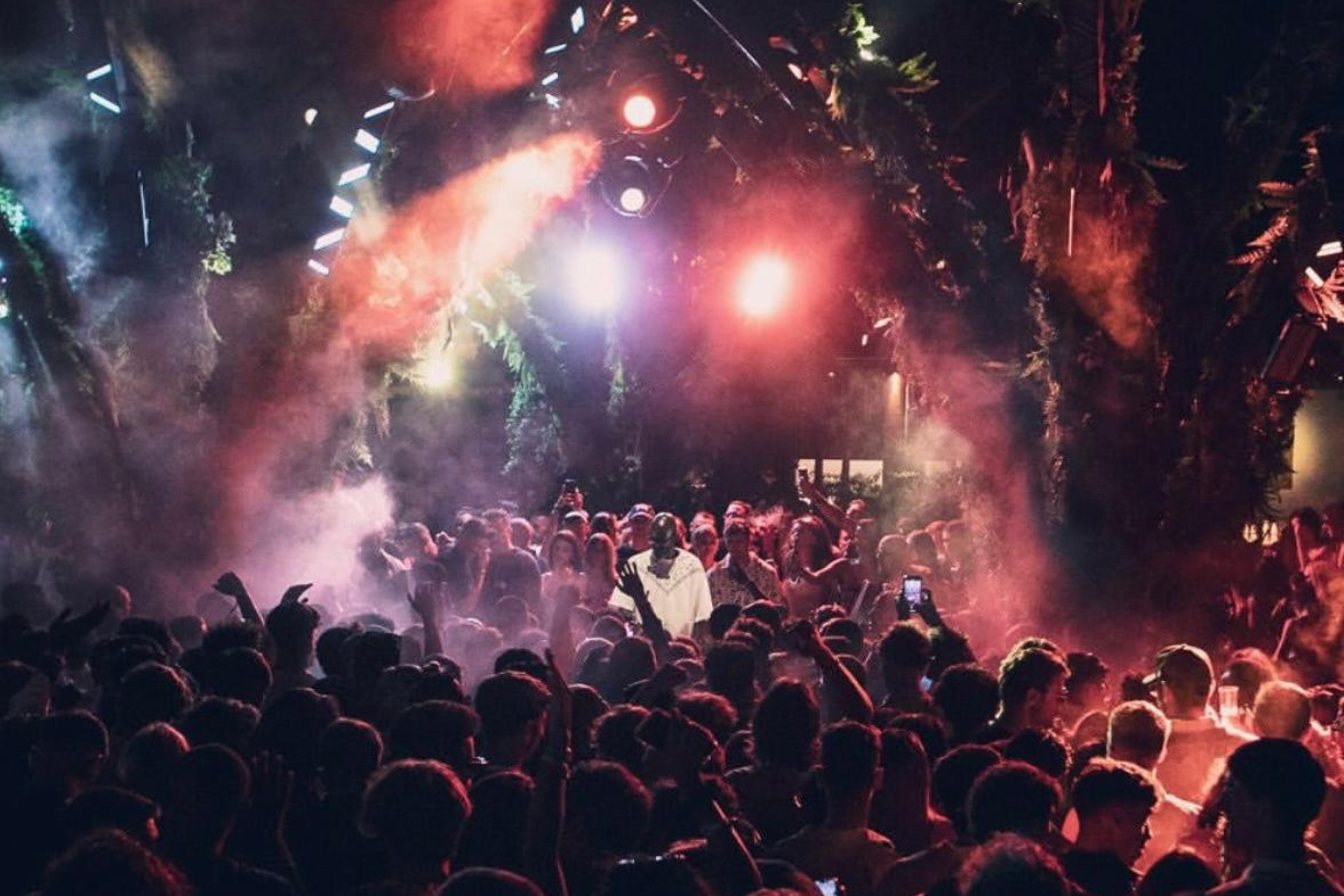 VIP nightlife experiences in Mykonos – exclusive nightclub access, private tables, bottle service, and world-class entertainment for an unforgettable night.